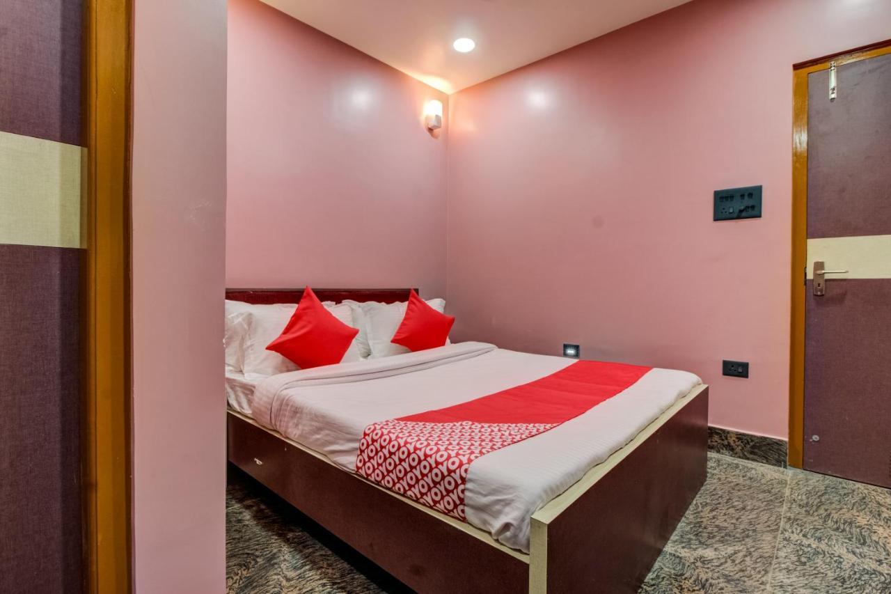 Oyo 16871 Anant Home Stay シロン エクステリア 写真